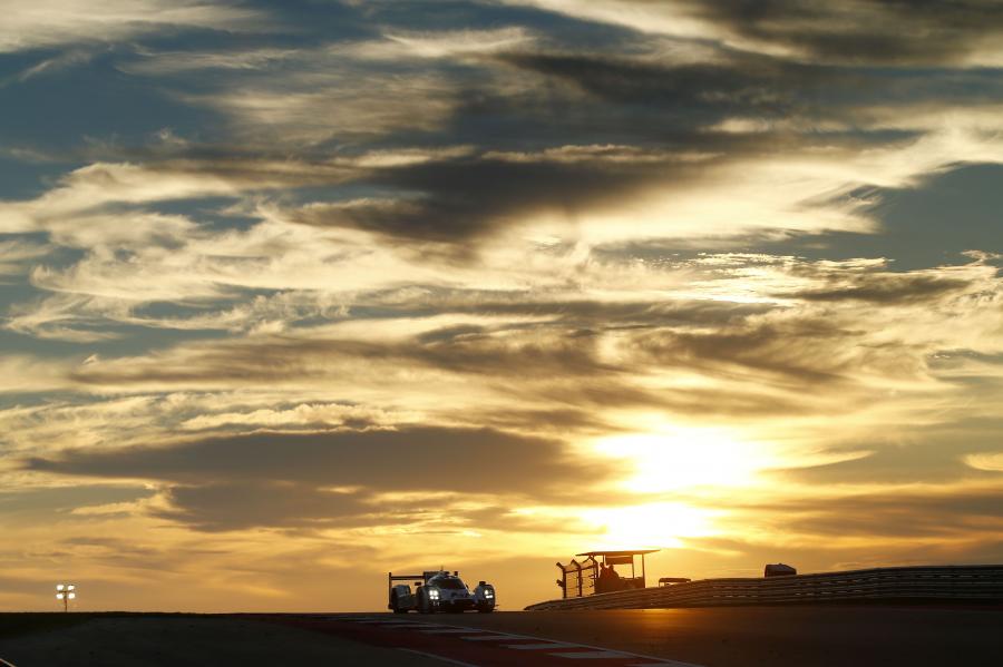  Porsche 919 Hybrid 2015 года  (фото 320 из 481)
